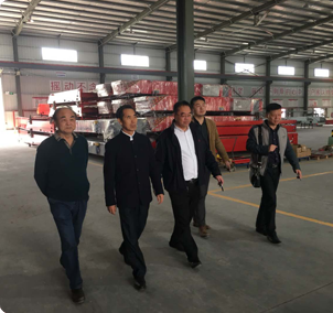 接待东莞市工商业联合会及政府向导莅临云顶集团...